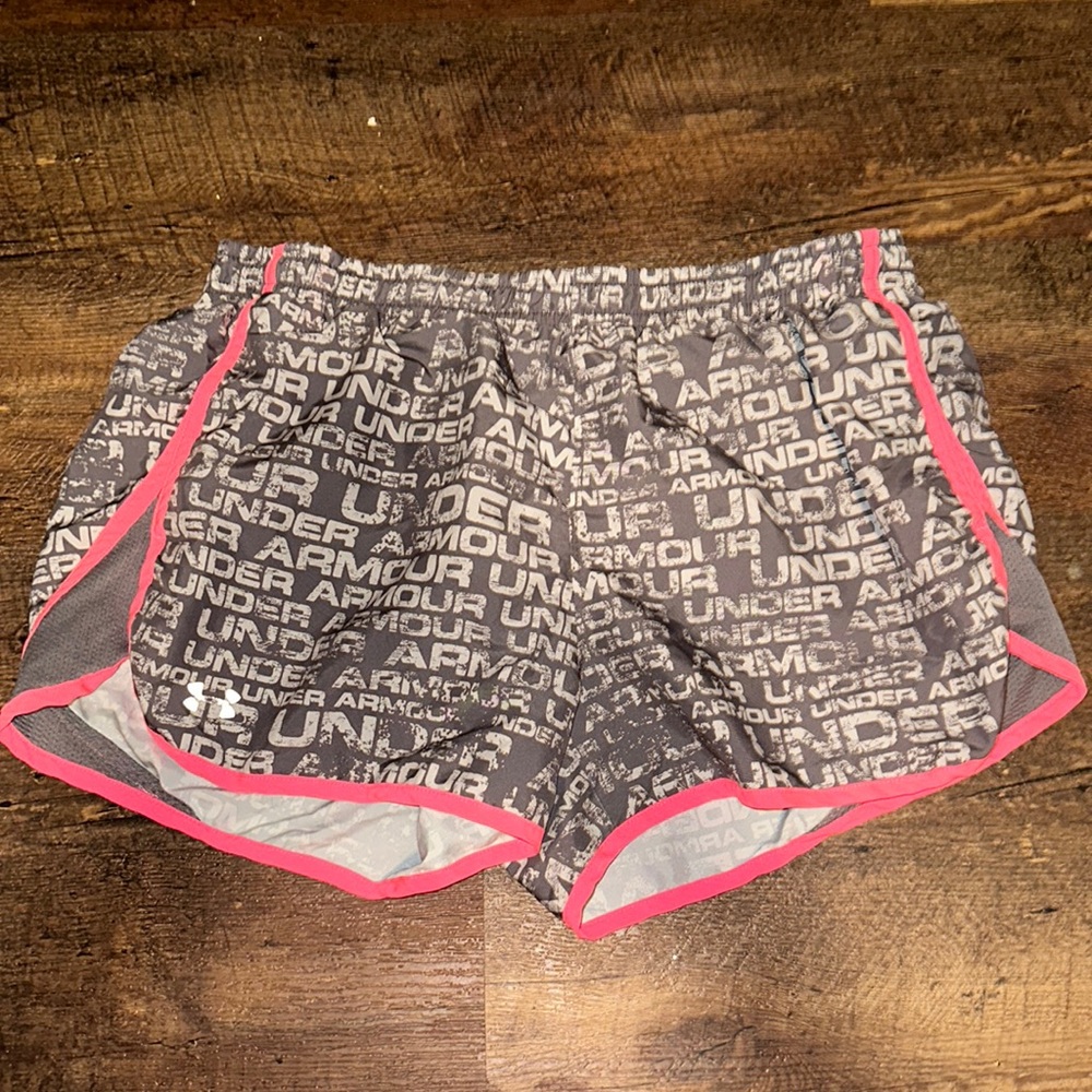 Women’s Under Armour shorts. Size medium